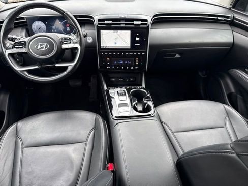 Certified 2024 Hyundai Tucson Limited AWD/4WD image 4