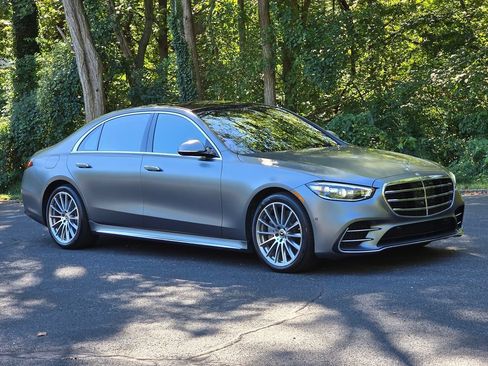Used 2023 Mercedes-Benz S 500 4MATIC image 8