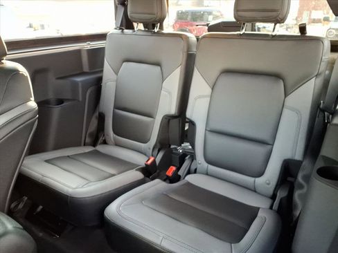 Used 2024 Ford Bronco Black Diamond image 12