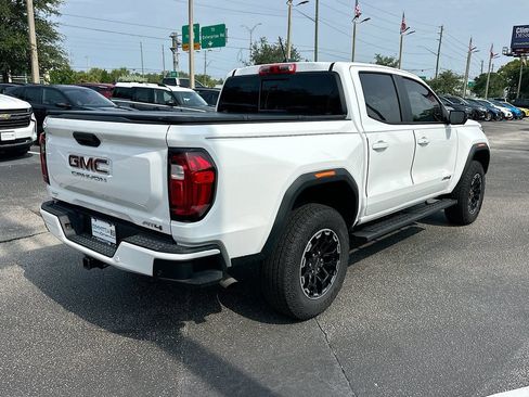 Used 2026 GMC Canyon AT4 w/ Technology Plus Package AWD/4WD image 5