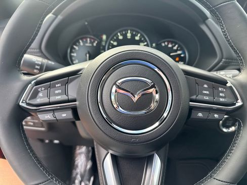 New 2025 MAZDA CX-5 Signature image 22