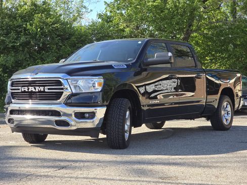 Used 2021 RAM 1500 Big Horn AWD/4WD image 3