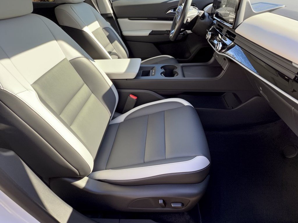 Certified 2024 Honda Prologue Touring image 30