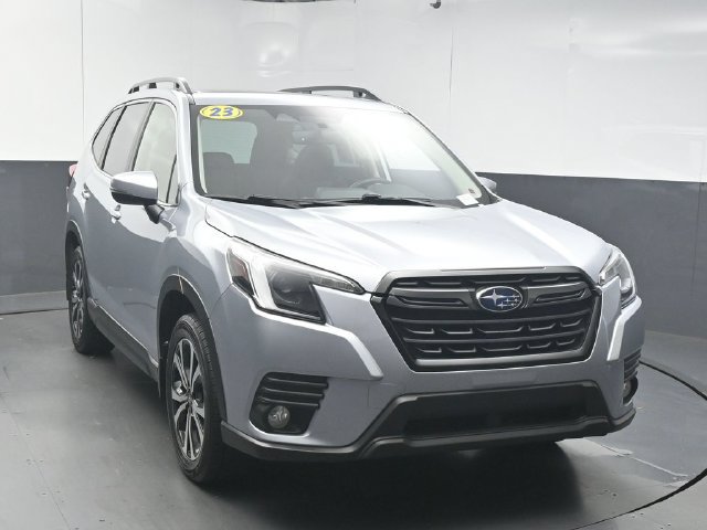 Used 2023 Subaru Forester Limited AWD/4WD image 2