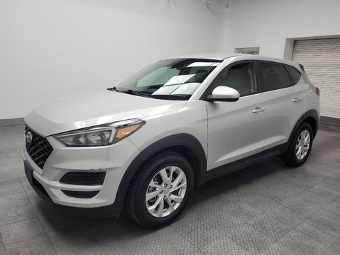 Used 2019 Hyundai Tucson SE AWD/4WD image 2