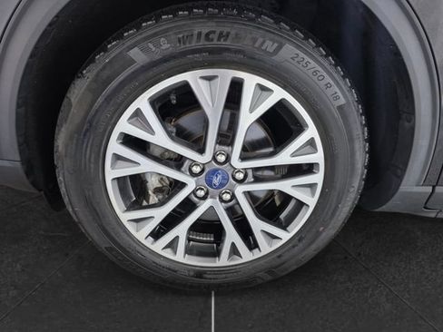 Used 2020 Ford Escape SEL AWD/4WD image 9