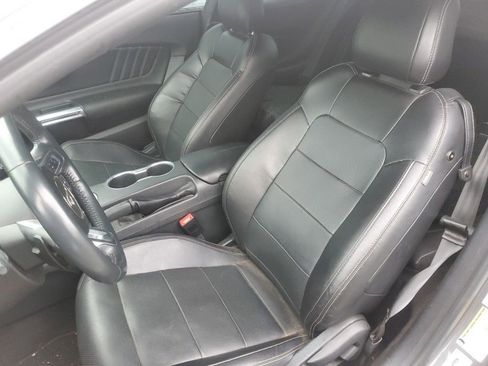 Used 2023 Ford Mustang GT Premium RWD image 4