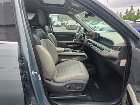 Certified 2024 Kia EV9 Wind AWD/4WD image 13