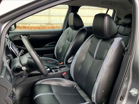 Used 2021 Nissan Leaf SL Plus image 7