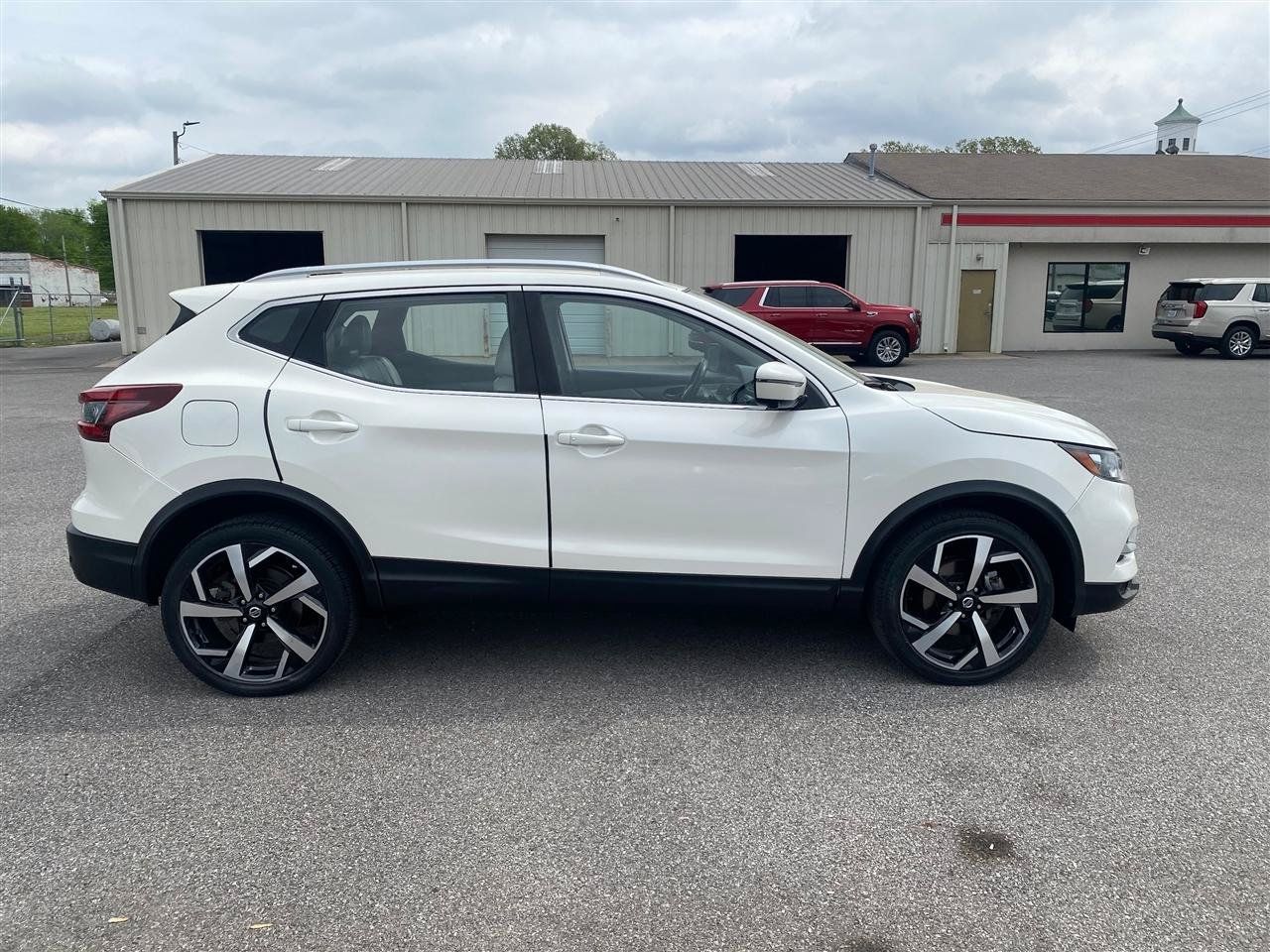 Used 2020 Nissan Rogue Sport SL AWD/4WD image 4