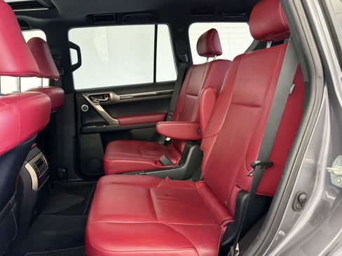 Used 2020 Lexus GX 460 Luxury w/ Luxury Sport Package AWD/4WD image 23
