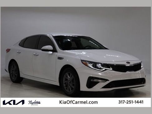 Used 2020 Kia Optima LX FWD image 1