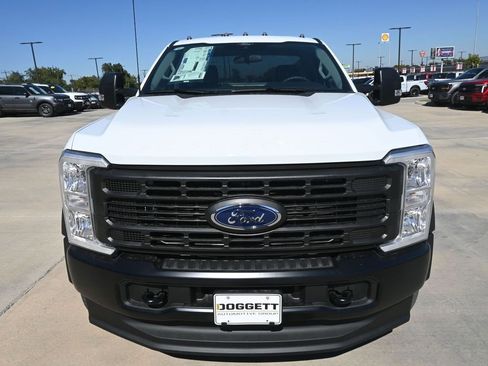 New 2026 Ford F550 2WD Regular Cab Super Duty image 18