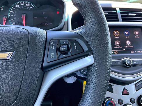 Used 2020 Chevrolet Sonic LT FWD image 19