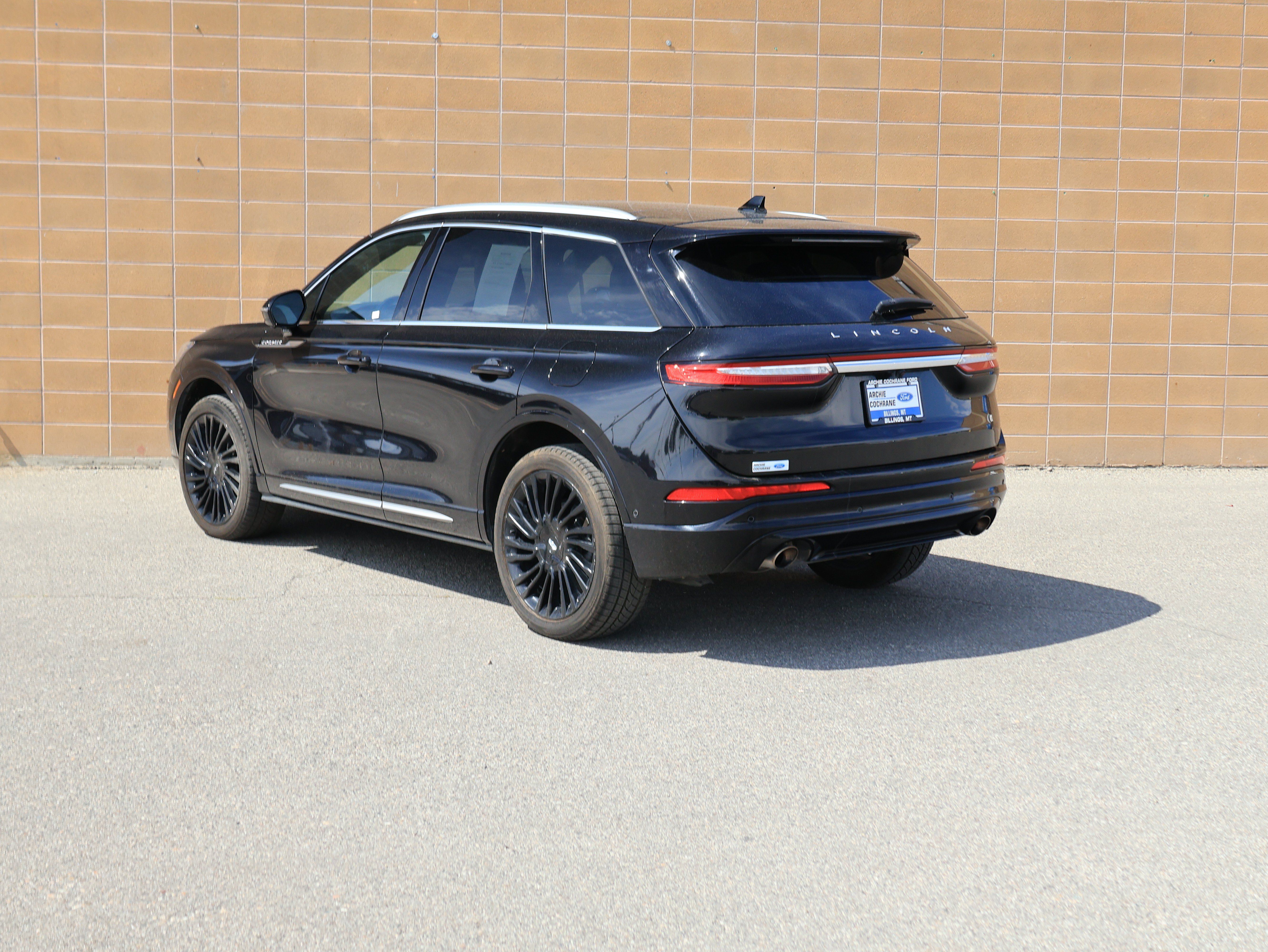 Used 2022 Lincoln Corsair Reserve AWD/4WD image 7
