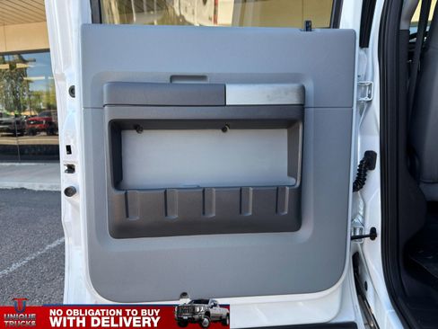 Used 2016 Ford F350 XLT w/ XLT Interior Package image 21