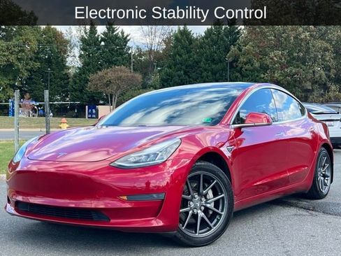 Used 2019 Tesla Model 3 Standard Range Plus image 8