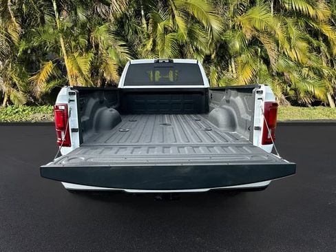 New 2026 RAM 2500 Laramie w/ Sport Appearance Package AWD/4WD image 6