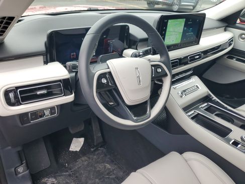 New 2026 Lincoln Aviator Reserve image 12