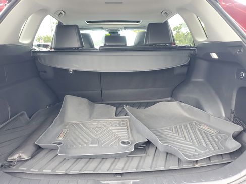 Used 2023 Toyota RAV4 Limited image 10