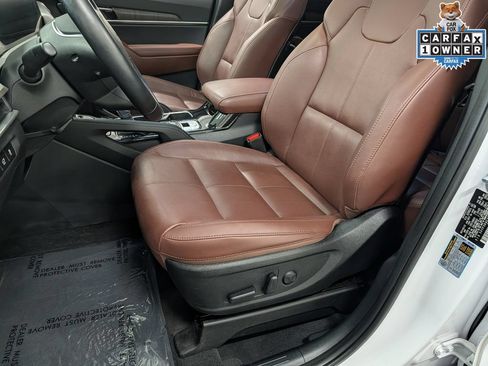 Certified 2024 Kia Telluride EX w/ EX Captain's Chair Package AWD/4WD image 11