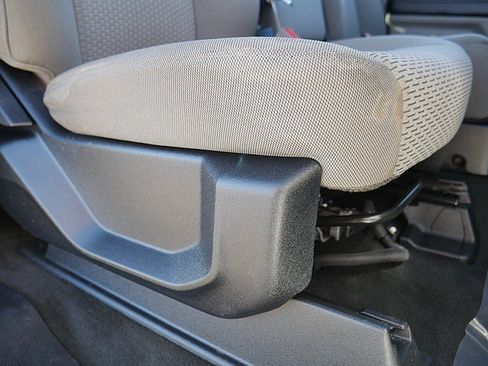 Used 2017 Ford F350 XLT image 41