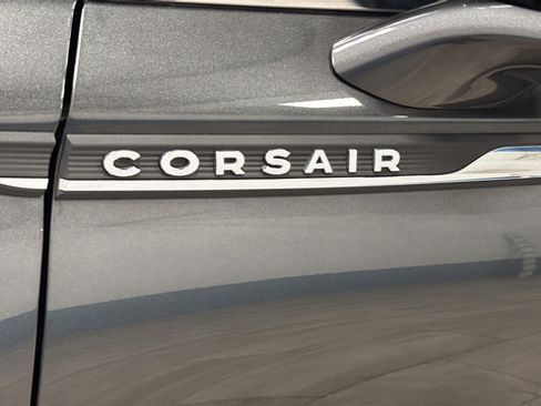 Used 2020 Lincoln Corsair AWD w/ Equipment Group 101A image 40
