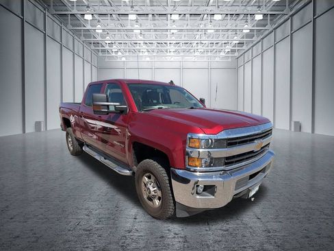 Used 2018 Chevrolet Silverado 2500 LT w/ LT Convenience Package AWD/4WD image 5