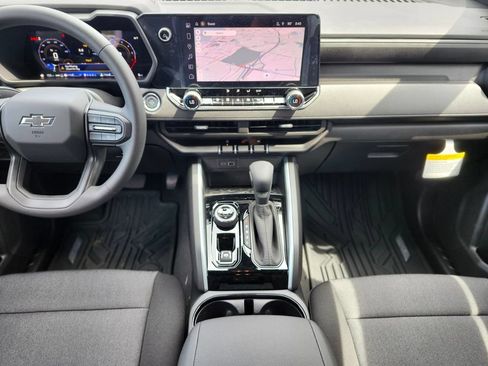 New 2026 Chevrolet Colorado Trail Boss AWD/4WD image 12