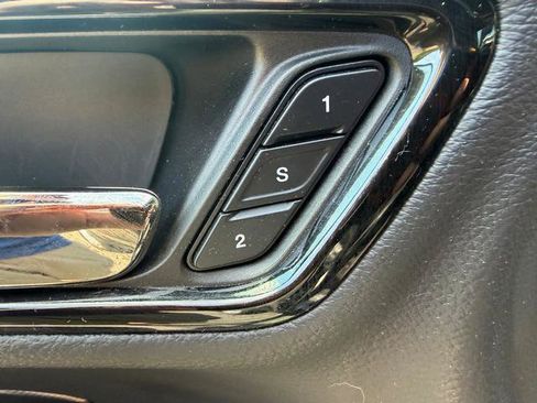 Used 2022 Dodge Durango GT AWD/4WD image 11