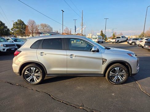 Used 2025 Mitsubishi Outlander Sport ES AWD/4WD image 2