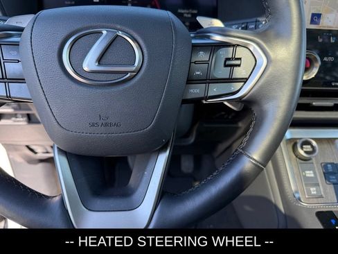 Used 2024 Lexus GX 550 w/ Accessory Package (Z1) AWD/4WD image 12
