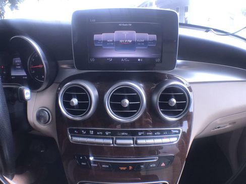 Used 2018 Mercedes-Benz GLC 300 image 17