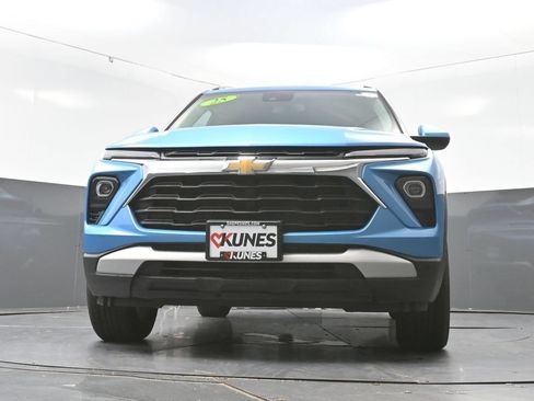 Used 2025 Chevrolet TrailBlazer LT AWD/4WD image 54