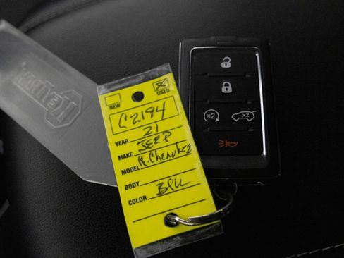 Used 2021 Jeep Grand Cherokee L Limited image 25