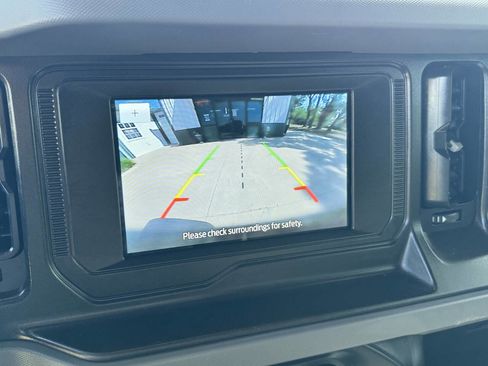 Used 2022 Ford Bronco 2-Door image 25