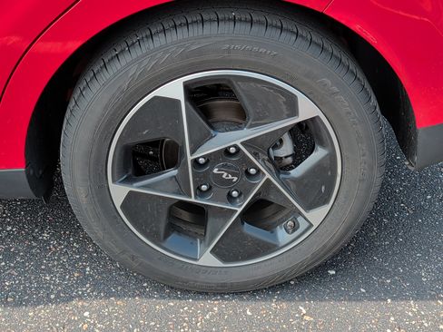 Certified 2024 Kia Soul EX FWD image 5