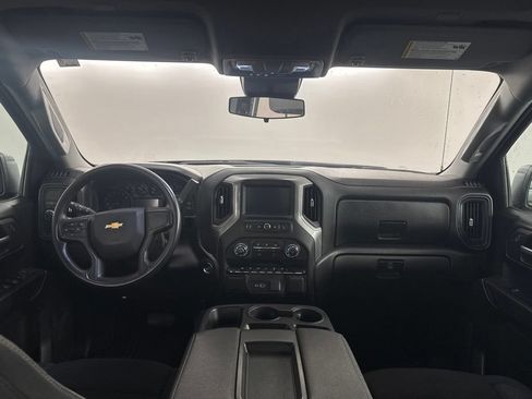 Used 2026 Chevrolet Silverado 1500 Custom w/ LPO, Dark Essentials Package RWD image 16