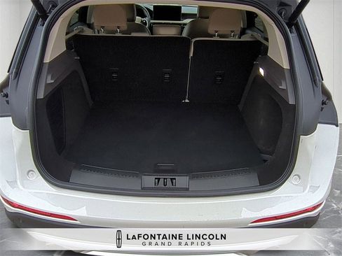 Certified 2023 Lincoln Corsair Reserve image 24