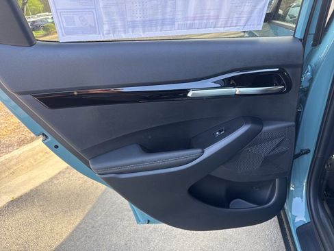 New 2026 Kia Seltos S AWD/4WD image 16