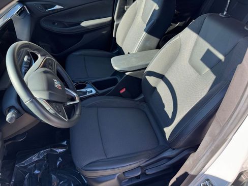 Used 2025 Buick Encore GX Preferred image 34