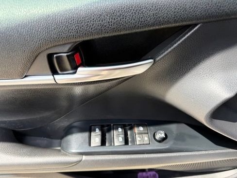 Used 2020 Toyota Camry LE w/ Carpet Mat Package AWD/4WD image 12