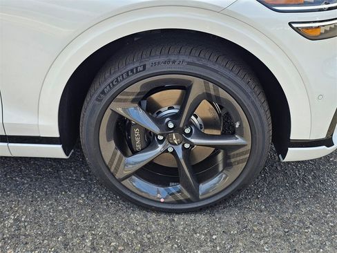 New 2026 Genesis GV70 3.5T Sport Prestige image 9