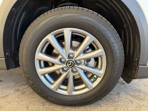 Used 2023 MAZDA CX-5 AWD 2.5 S w/ Select Package image 4