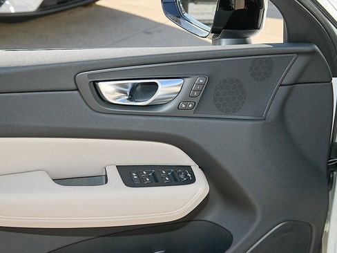 New 2026 Volvo XC60 B5 Plus w/ Protection Package Premier image 11