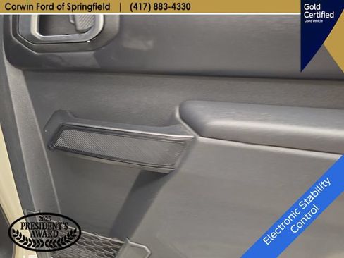 Certified 2025 Ford Bronco Outer Banks w/ Sasquatch Package AWD/4WD image 16