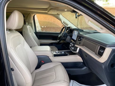 Used 2024 Ford Expedition Limited AWD/4WD image 61