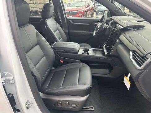 New 2026 GMC Acadia Elevation w/ Black Edition AWD/4WD image 29