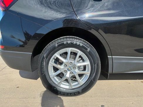 Used 2022 Chevrolet Equinox LT image 9