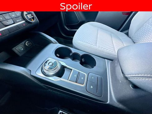 Used 2020 Ford Escape SE image 16